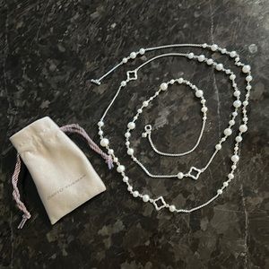 David yurman sterling silver and Pearl necklace.